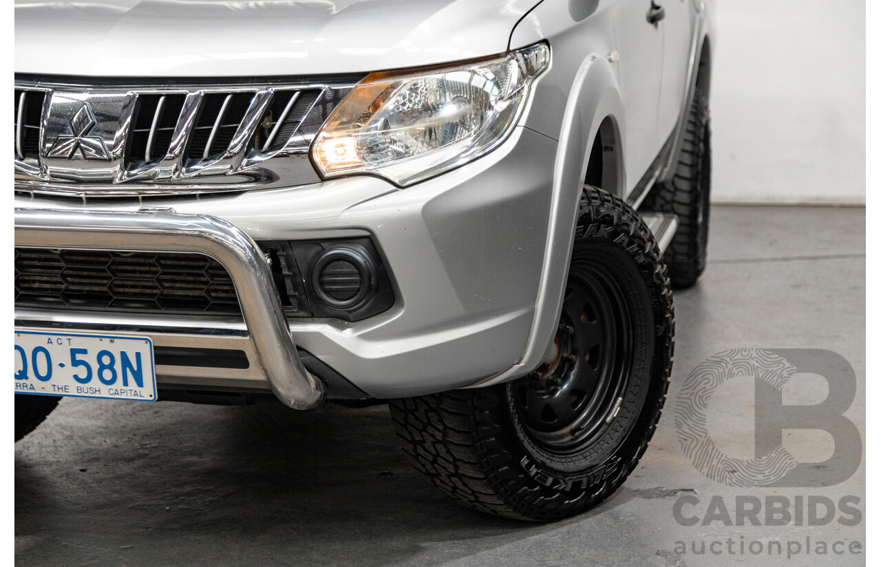 10/2015 Mitsubishi Triton GLX (4x4) MQ MY16 4d Dual Cab Utility Sterling Silver Metallic Turbo Diesel 2.4L