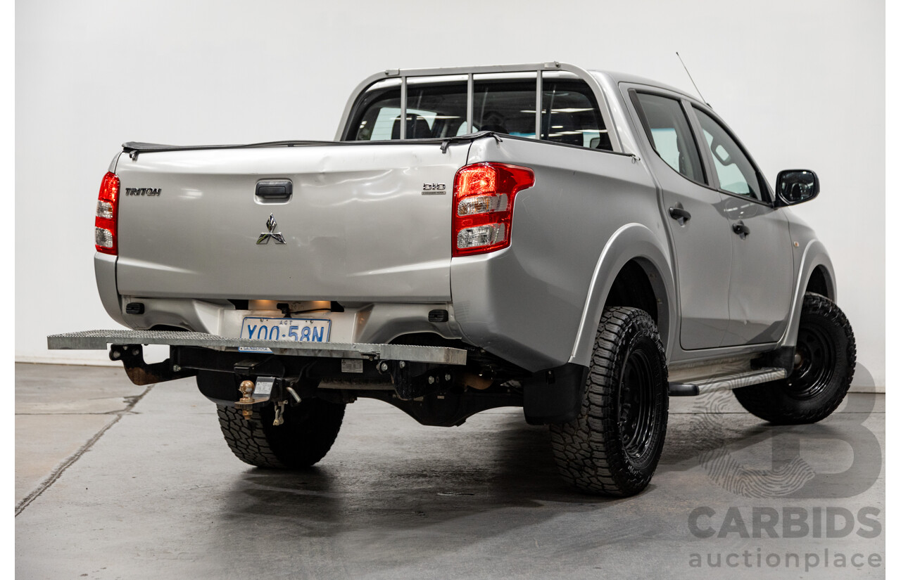 10/2015 Mitsubishi Triton GLX (4x4) MQ MY16 4d Dual Cab Utility Sterling Silver Metallic Turbo Diesel 2.4L