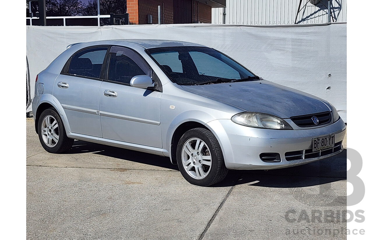 09/2005 Holden Viva FWD JF 5D Hatchback Silver 1.8L