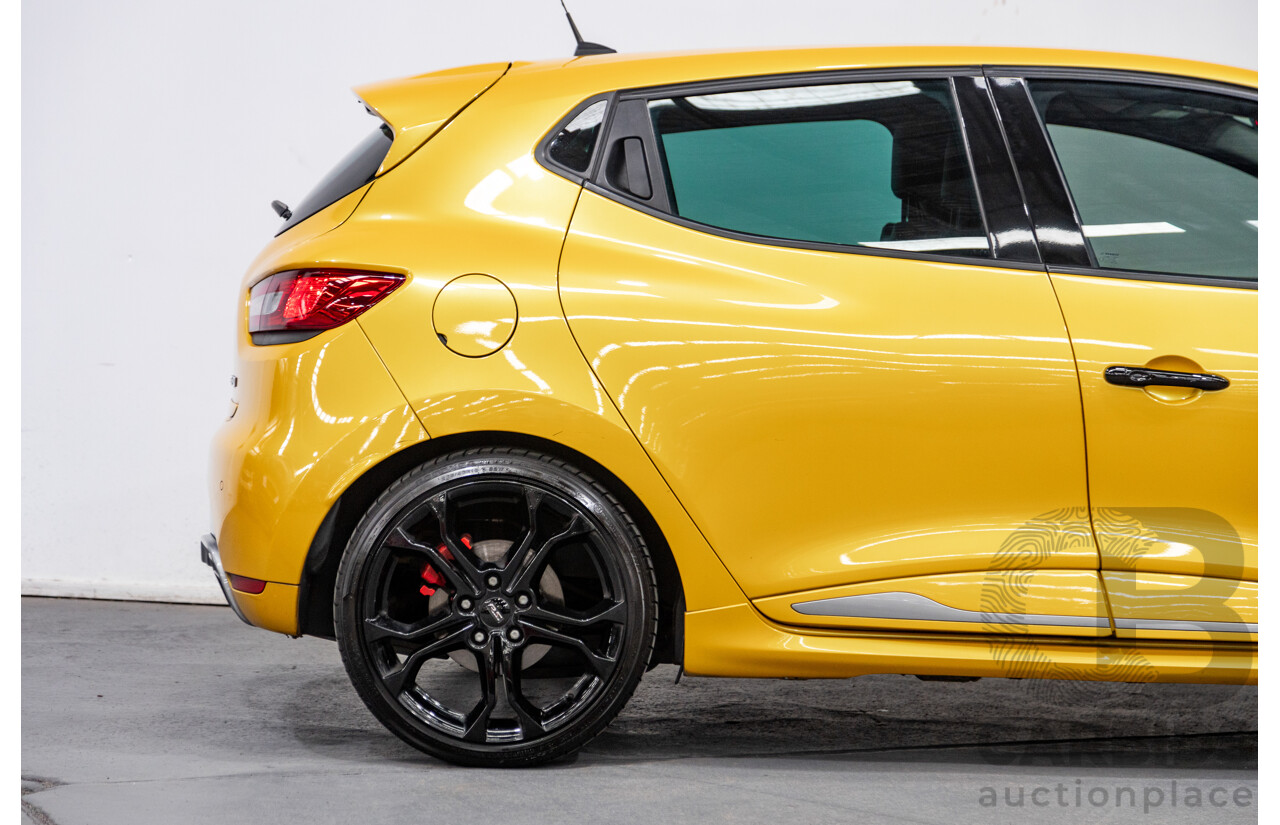 12/2013 Renault Clio RS 200 Sport X98 5d Hatchback Liquid Yellow Metallic Turbo 1.6L