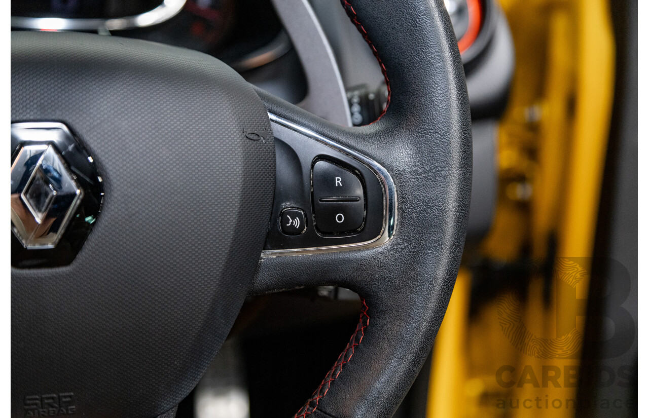 12/2013 Renault Clio RS 200 Sport X98 5d Hatchback Liquid Yellow Metallic Turbo 1.6L