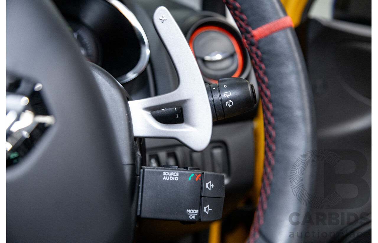 12/2013 Renault Clio RS 200 Sport X98 5d Hatchback Liquid Yellow Metallic Turbo 1.6L