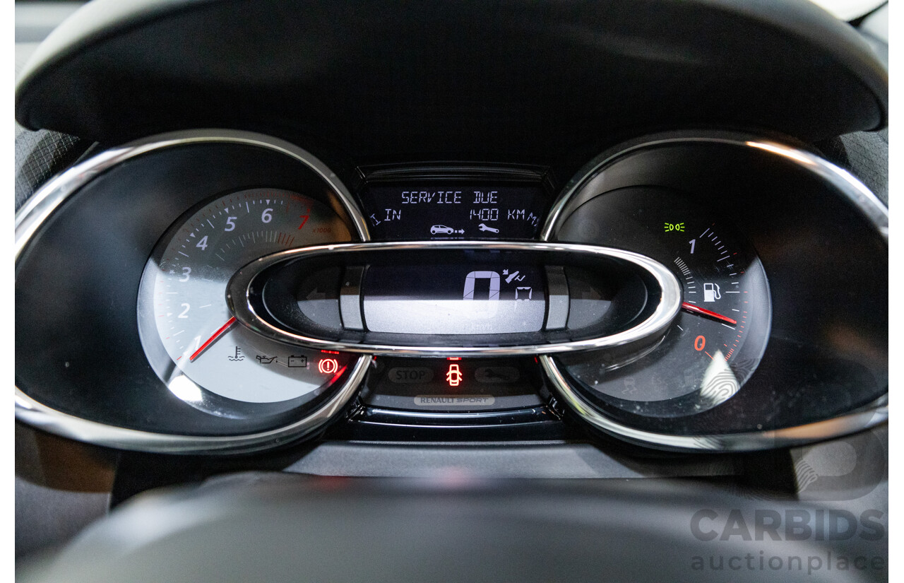 12/2013 Renault Clio RS 200 Sport X98 5d Hatchback Liquid Yellow Metallic Turbo 1.6L