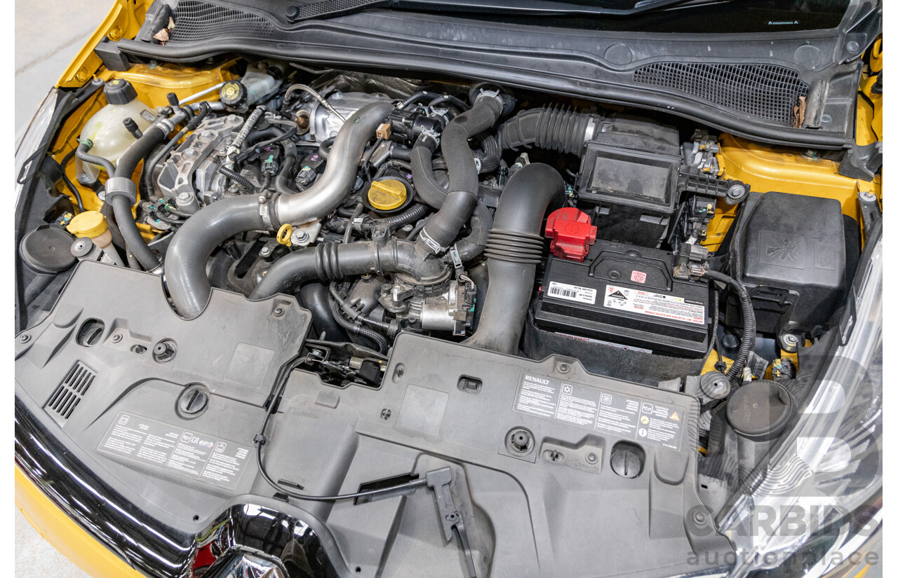 12/2013 Renault Clio RS 200 Sport X98 5d Hatchback Liquid Yellow Metallic Turbo 1.6L
