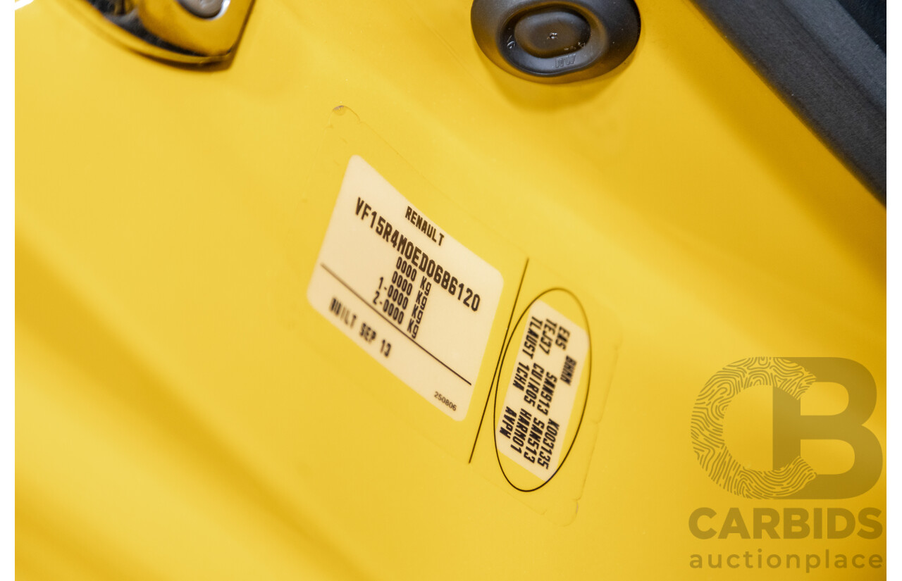12/2013 Renault Clio RS 200 Sport X98 5d Hatchback Liquid Yellow Metallic Turbo 1.6L