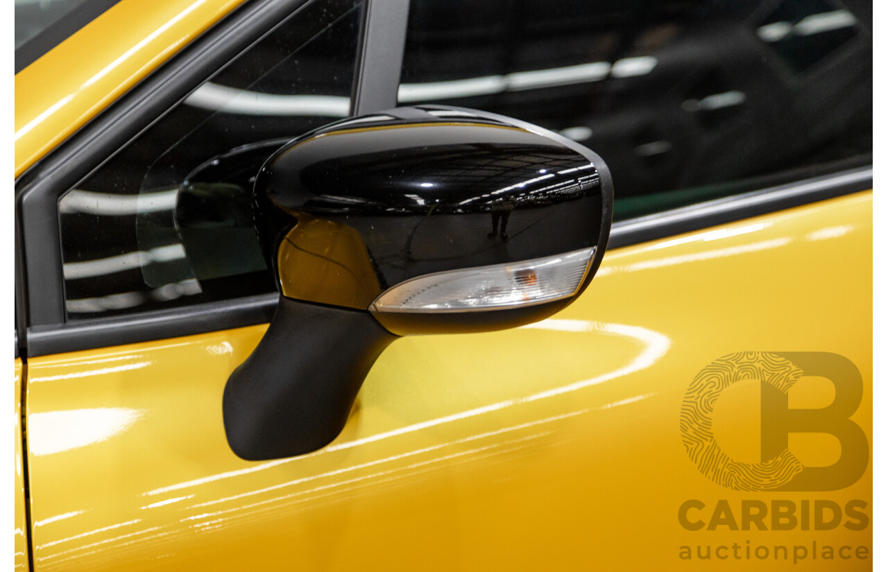 12/2013 Renault Clio RS 200 Sport X98 5d Hatchback Liquid Yellow Metallic Turbo 1.6L