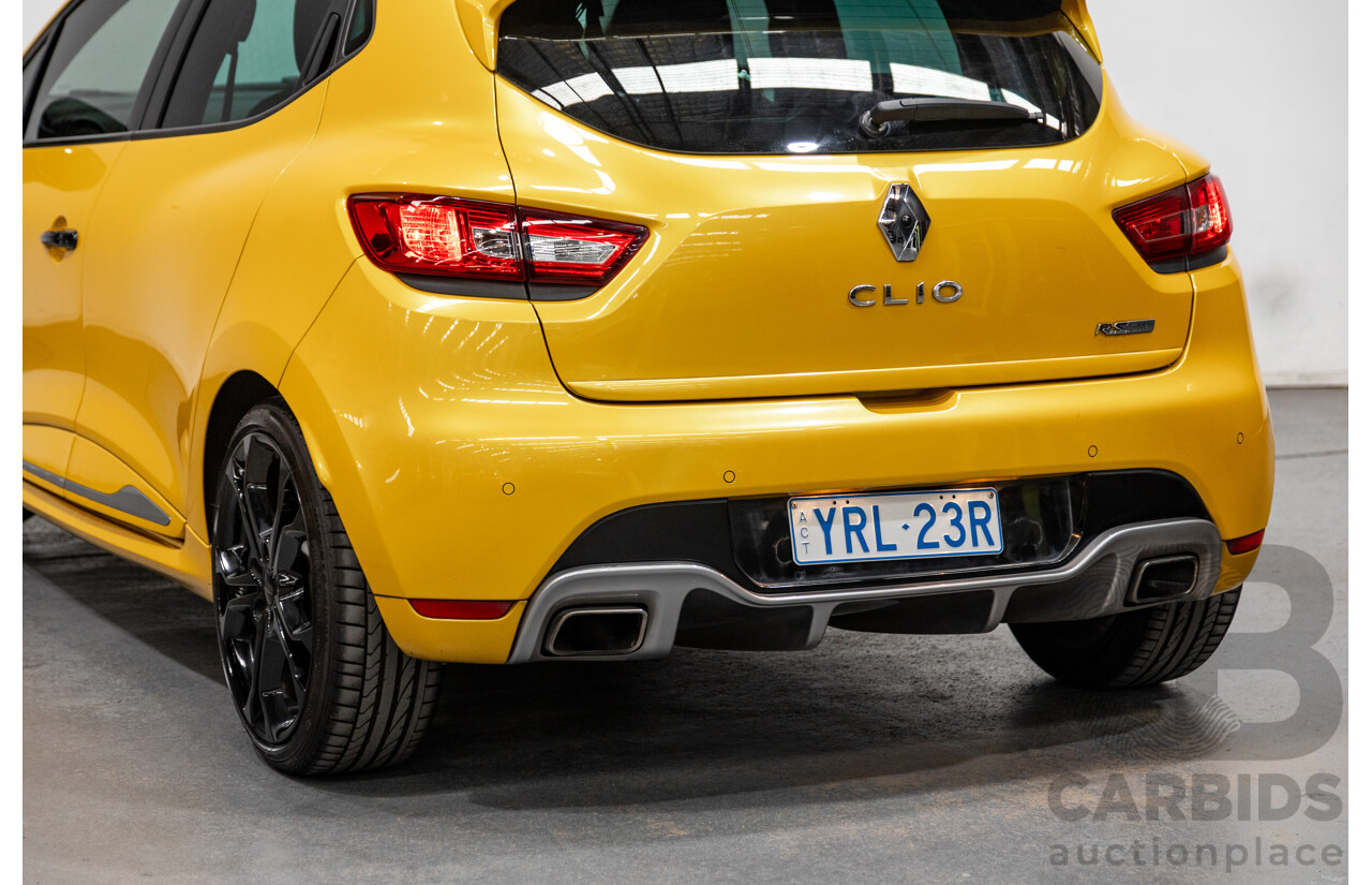 12/2013 Renault Clio RS 200 Sport X98 5d Hatchback Liquid Yellow Metallic Turbo 1.6L