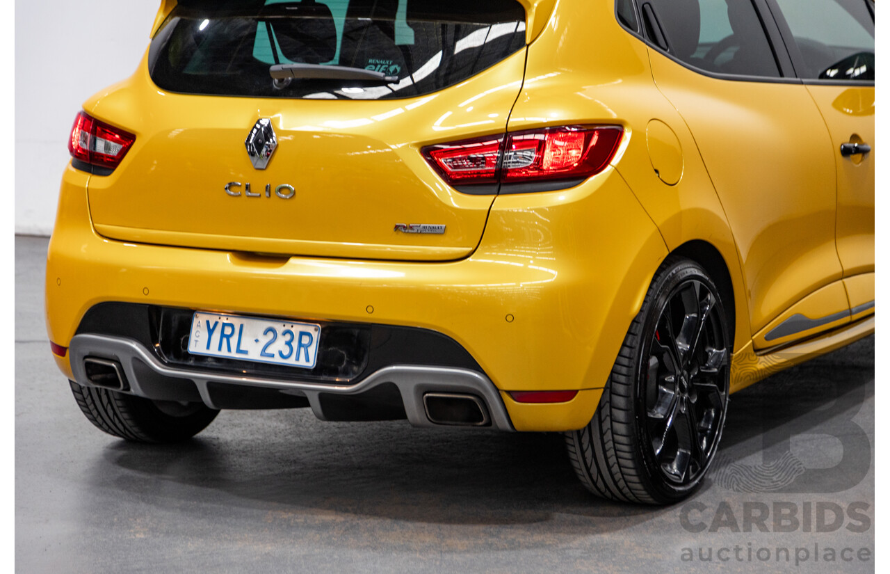 12/2013 Renault Clio RS 200 Sport X98 5d Hatchback Liquid Yellow Metallic Turbo 1.6L