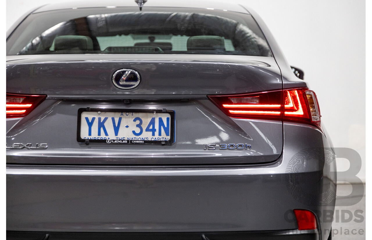 7/2015 Lexus IS300h Luxury Hybrid AVE30R MY15 4d Sedan Mercury Grey Metallic 2.5L - Hybrid