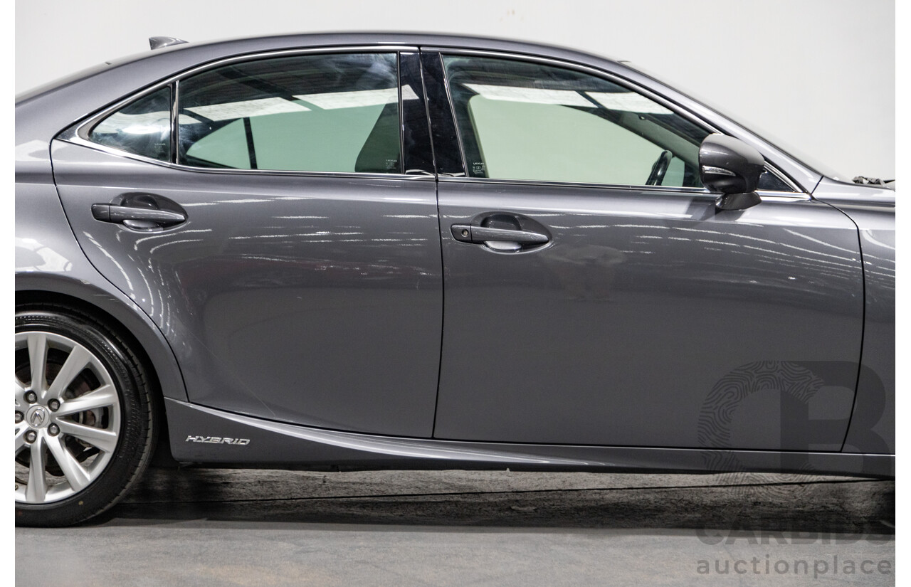 7/2015 Lexus IS300h Luxury Hybrid AVE30R MY15 4d Sedan Mercury Grey Metallic 2.5L - Hybrid