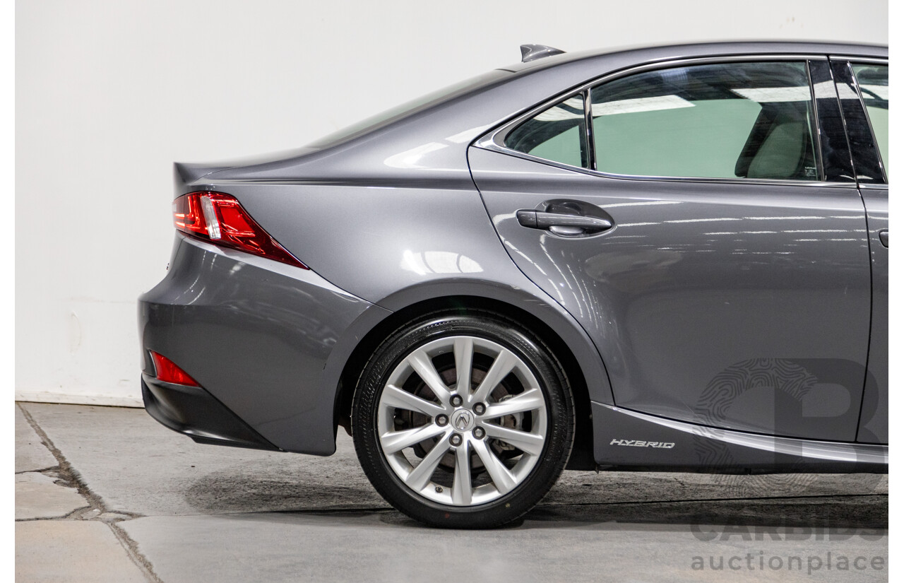 7/2015 Lexus IS300h Luxury Hybrid AVE30R MY15 4d Sedan Mercury Grey Metallic 2.5L - Hybrid