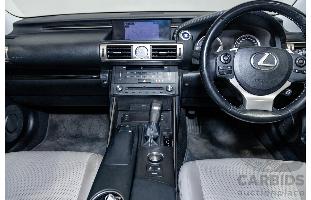 7/2015 Lexus IS300h Luxury Hybrid AVE30R MY15 4d Sedan Mercury Grey Metallic 2.5L - Hybrid