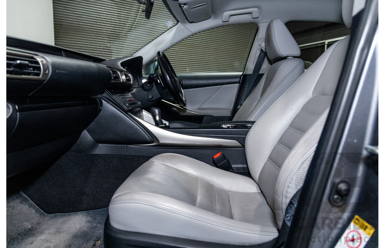 7/2015 Lexus IS300h Luxury Hybrid AVE30R MY15 4d Sedan Mercury Grey Metallic 2.5L - Hybrid