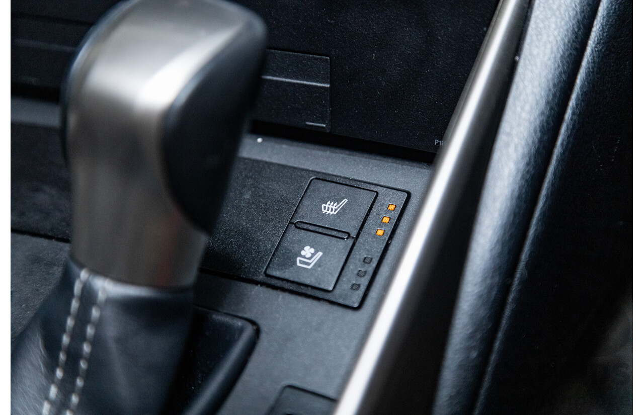 7/2015 Lexus IS300h Luxury Hybrid AVE30R MY15 4d Sedan Mercury Grey Metallic 2.5L - Hybrid