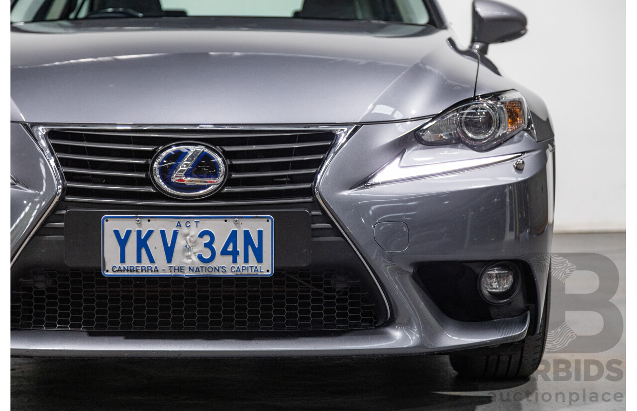 7/2015 Lexus IS300h Luxury Hybrid AVE30R MY15 4d Sedan Mercury Grey Metallic 2.5L - Hybrid