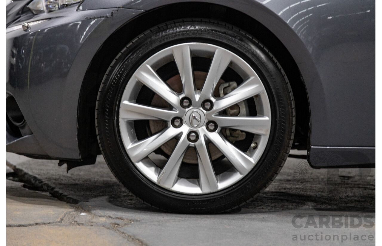 7/2015 Lexus IS300h Luxury Hybrid AVE30R MY15 4d Sedan Mercury Grey Metallic 2.5L - Hybrid