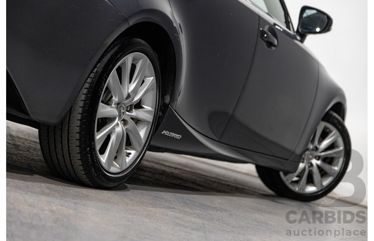 7/2015 Lexus IS300h Luxury Hybrid AVE30R MY15 4d Sedan Mercury Grey Metallic 2.5L - Hybrid