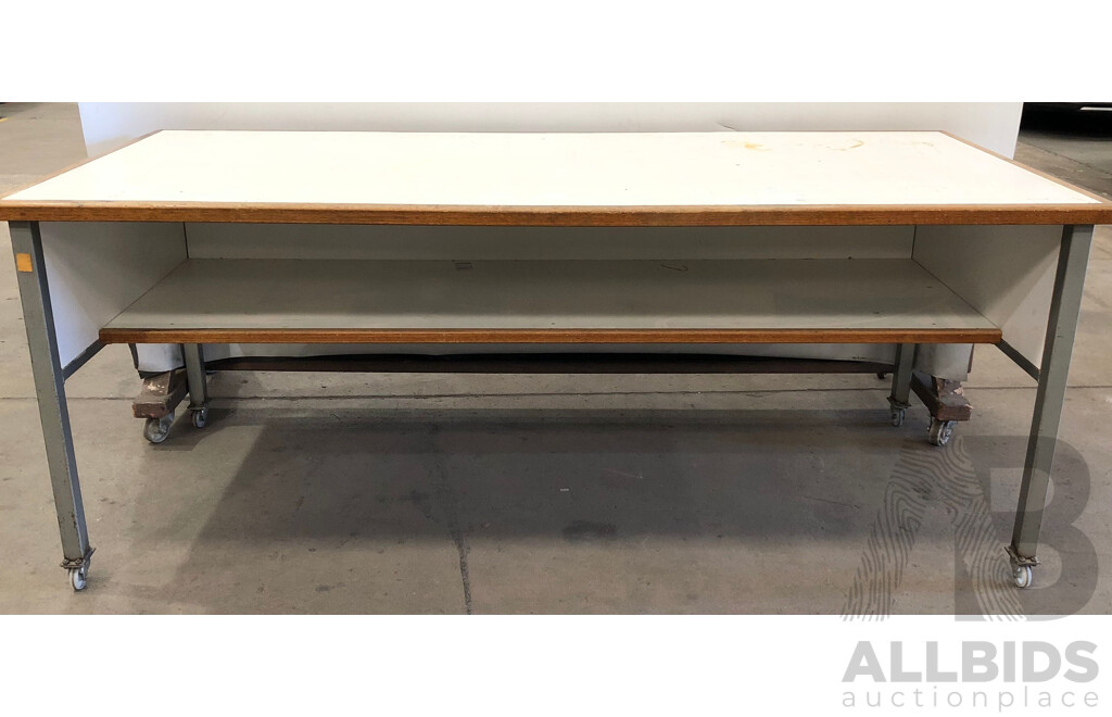 Mobile Workbench/Sorting Table