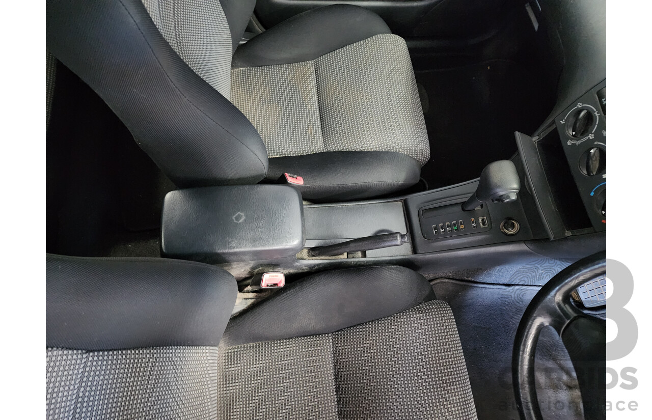 03/2005 Toyota Corolla CONQUEST SECA FWD ZZE122R 5D Hatchback Silver 1.8L