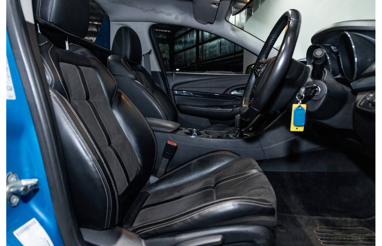 7/2014 Holden Commodore Ute SS VF Utility Perfect Blue Metallic V8 6.0L