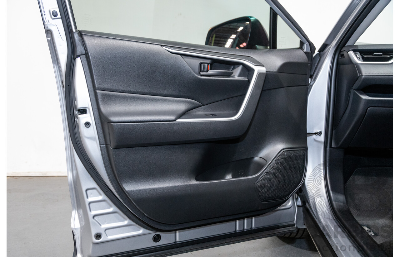 07/2020 Toyota RAV4 GX Hybrid AXAH52R MY20 4d Wagon Silver Sky Metallic 2.5L / 88kw Hybrid