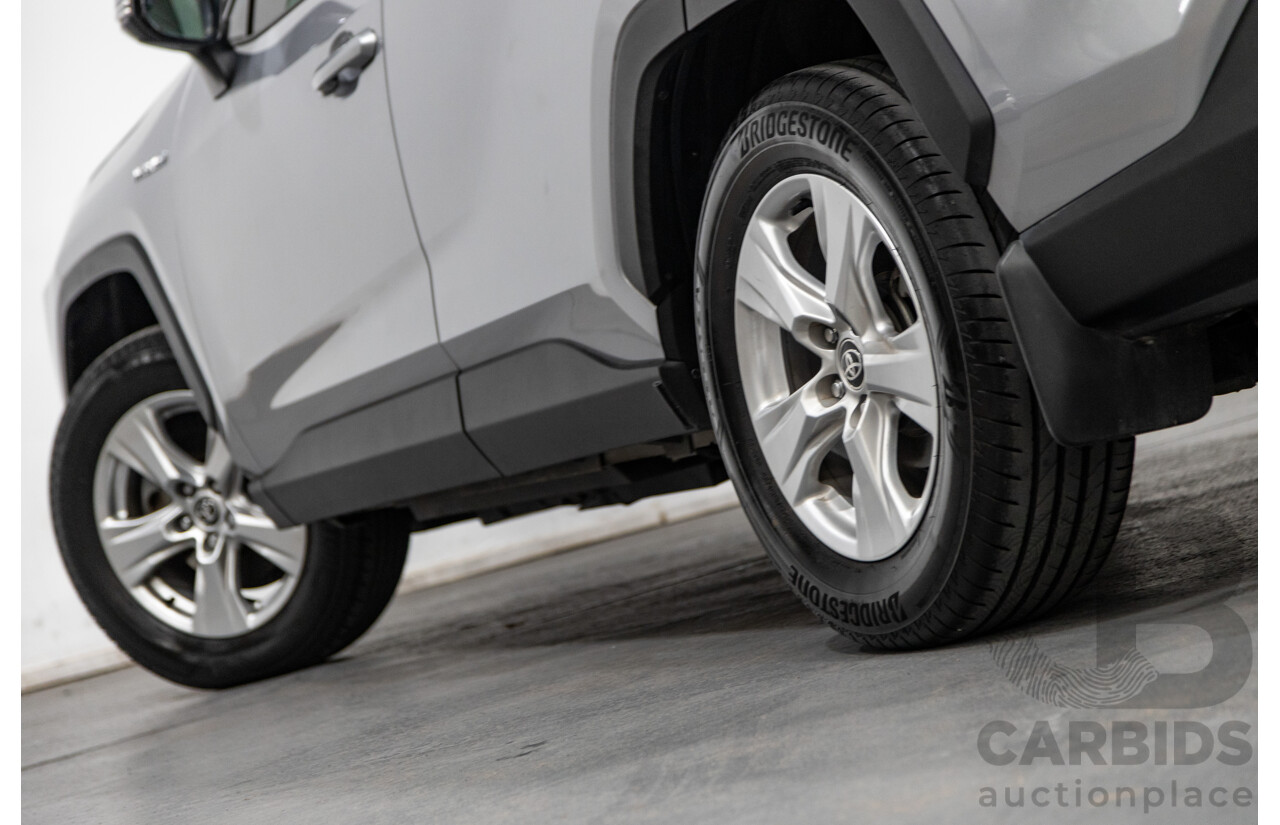 07/2020 Toyota RAV4 GX Hybrid AXAH52R MY20 4d Wagon Silver Sky Metallic 2.5L / 88kw Hybrid