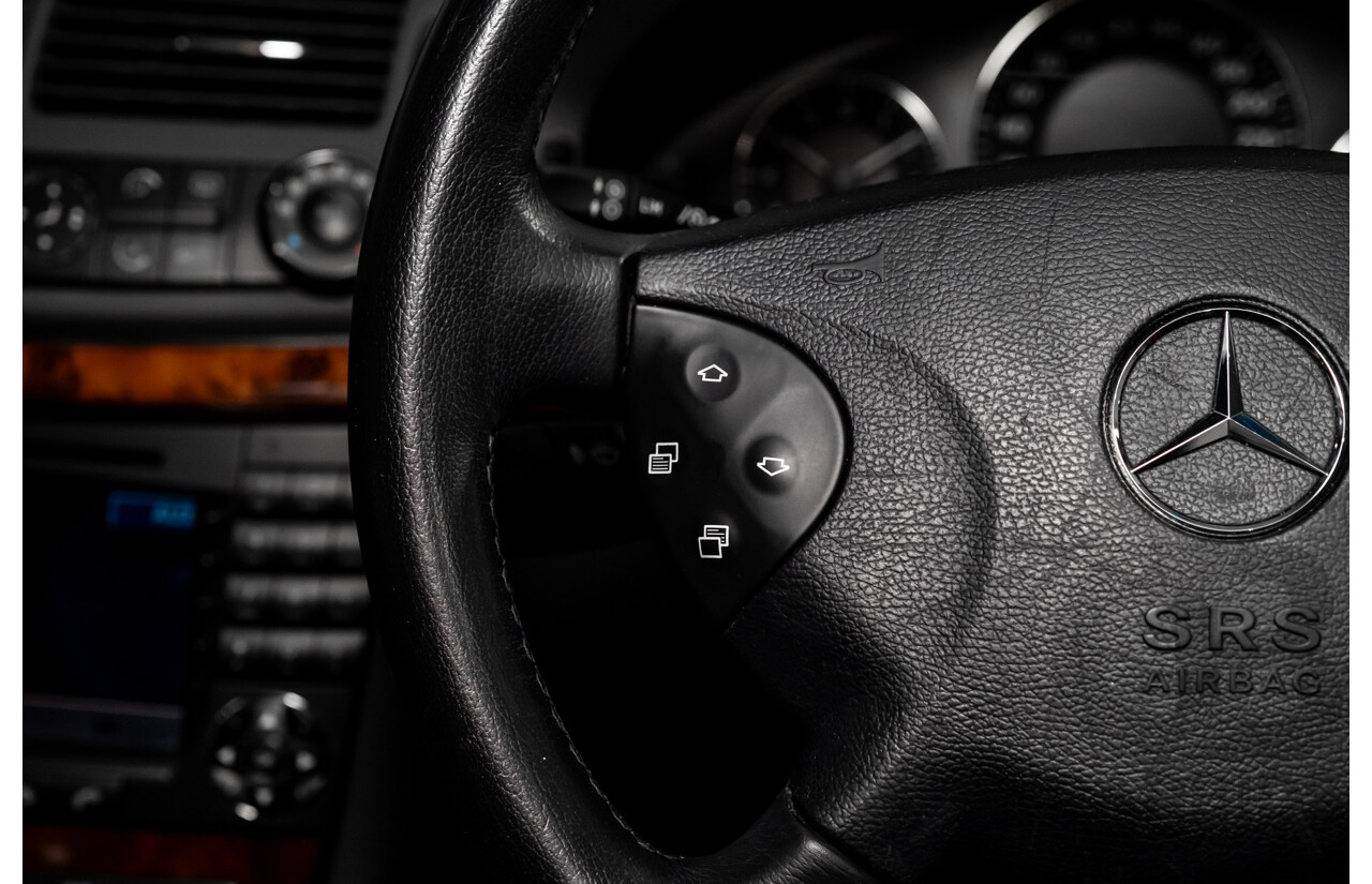 10/2003 Mercedes Benz E320 Elegance 211 4d Sedan Brilliant Silver Metallic V6 3.2L