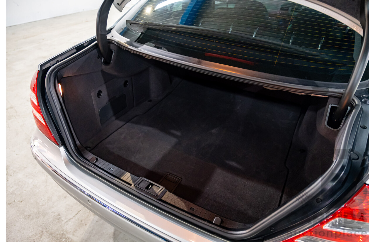 10/2003 Mercedes Benz E320 Elegance 211 4d Sedan Brilliant Silver Metallic V6 3.2L