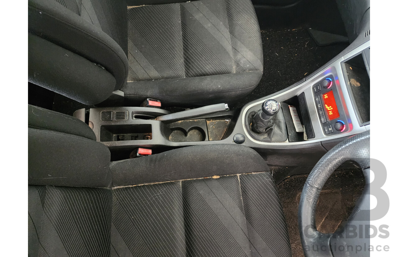 02/2007 Peugeot 307 XS HDi 1.6 FWD MY06 UPGRADE 5D Hatchback White 1.6L