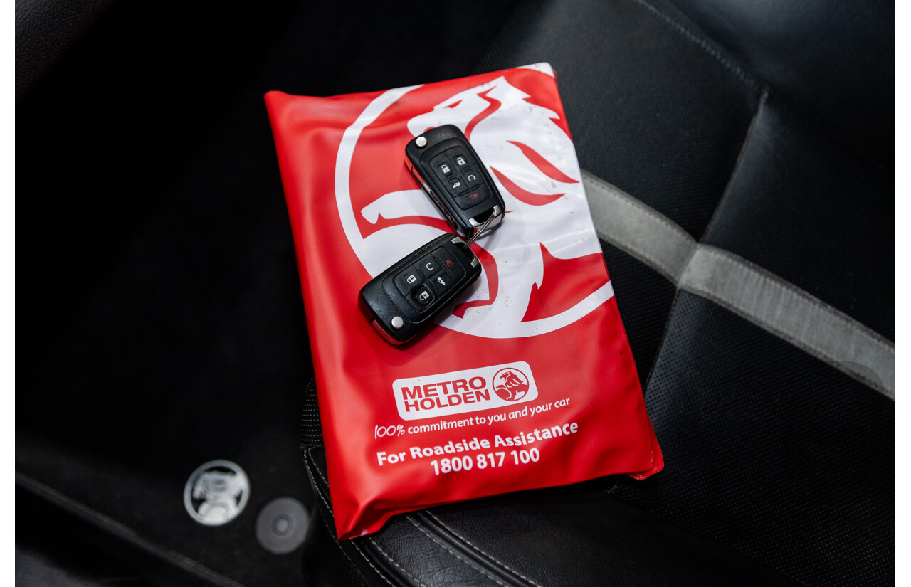 5/2014 Holden Calais VF 4d Sedan Heron White V6 3.6L