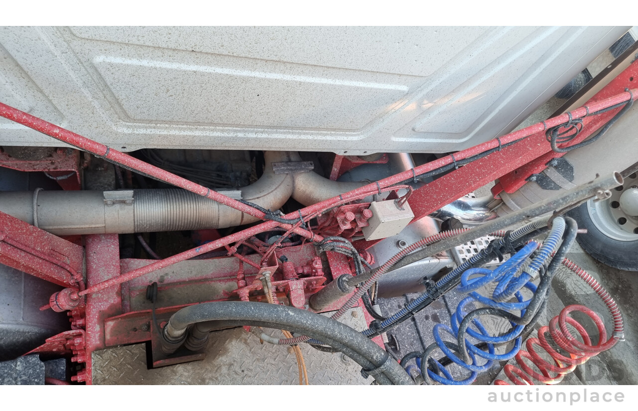 02/2009 MACK Trident CAB 6 X 4 Prime Mover Turbo Diesel 530Hp 12.7L