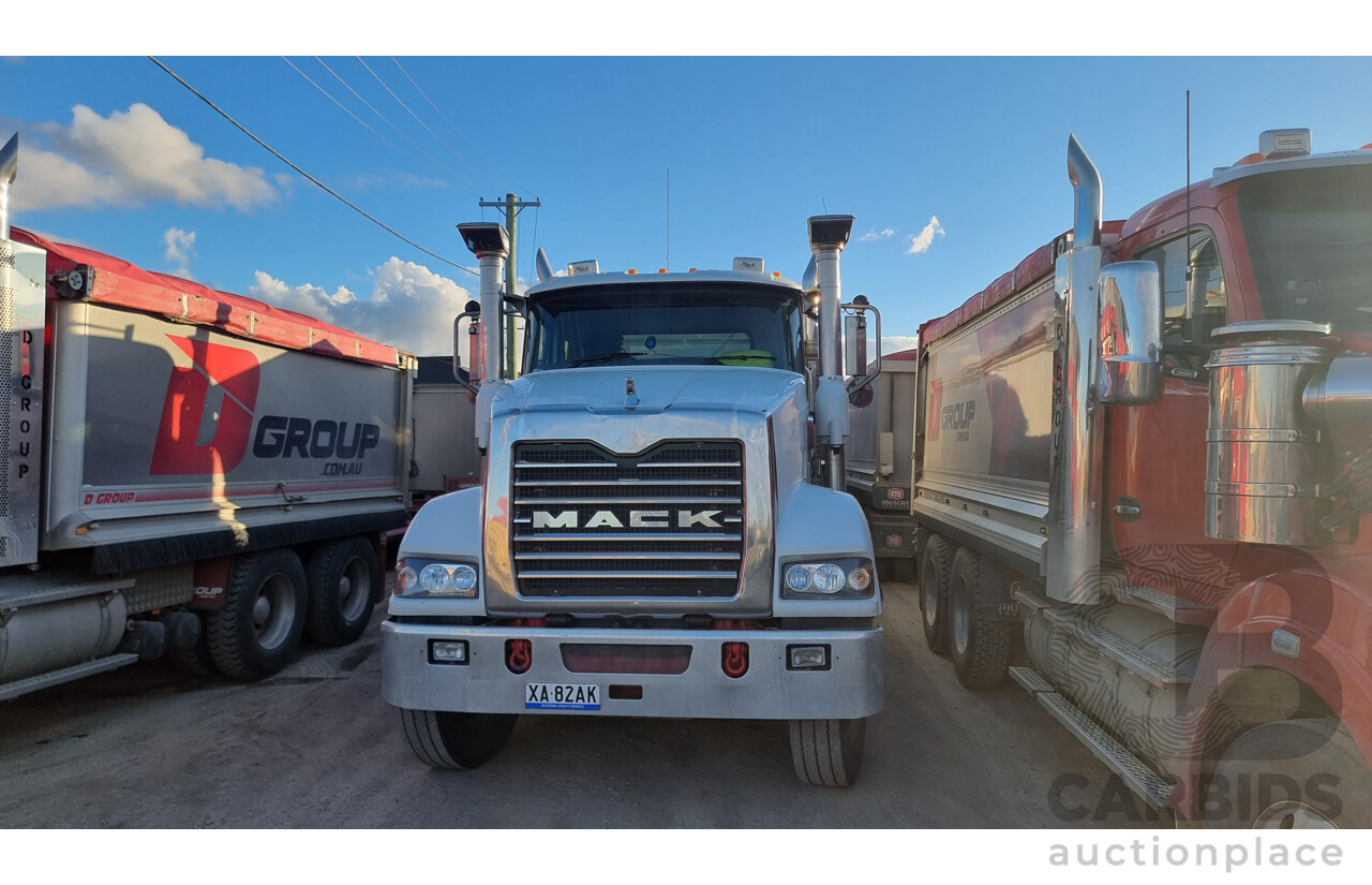 02/2009 MACK Trident CAB 6 X 4 Prime Mover Turbo Diesel 530Hp 12.7L
