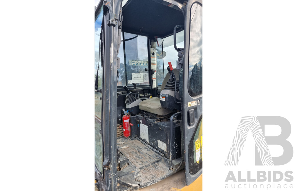 Komatsu PC45MR-3 4.5T Mini Excavator Diesel 38hp 2.2L