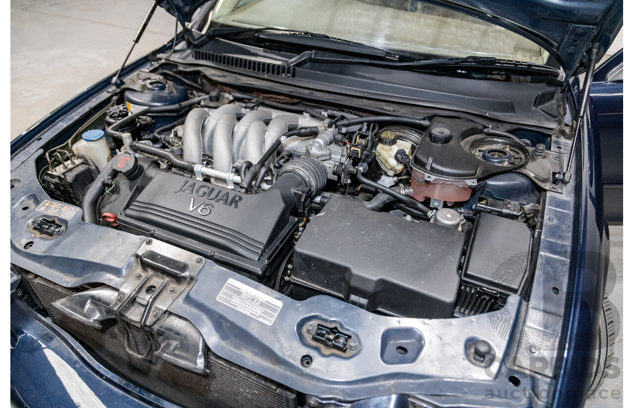 10/2006 Jaguar X Type 2.1 V6 LE MY06 4d Sedan Indigo Blue Metallic V6 2.1L