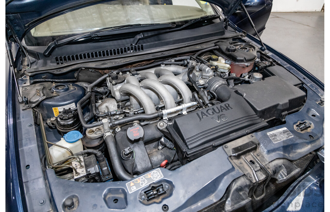 10/2006 Jaguar X Type 2.1 V6 LE MY06 4d Sedan Indigo Blue Metallic V6 2.1L