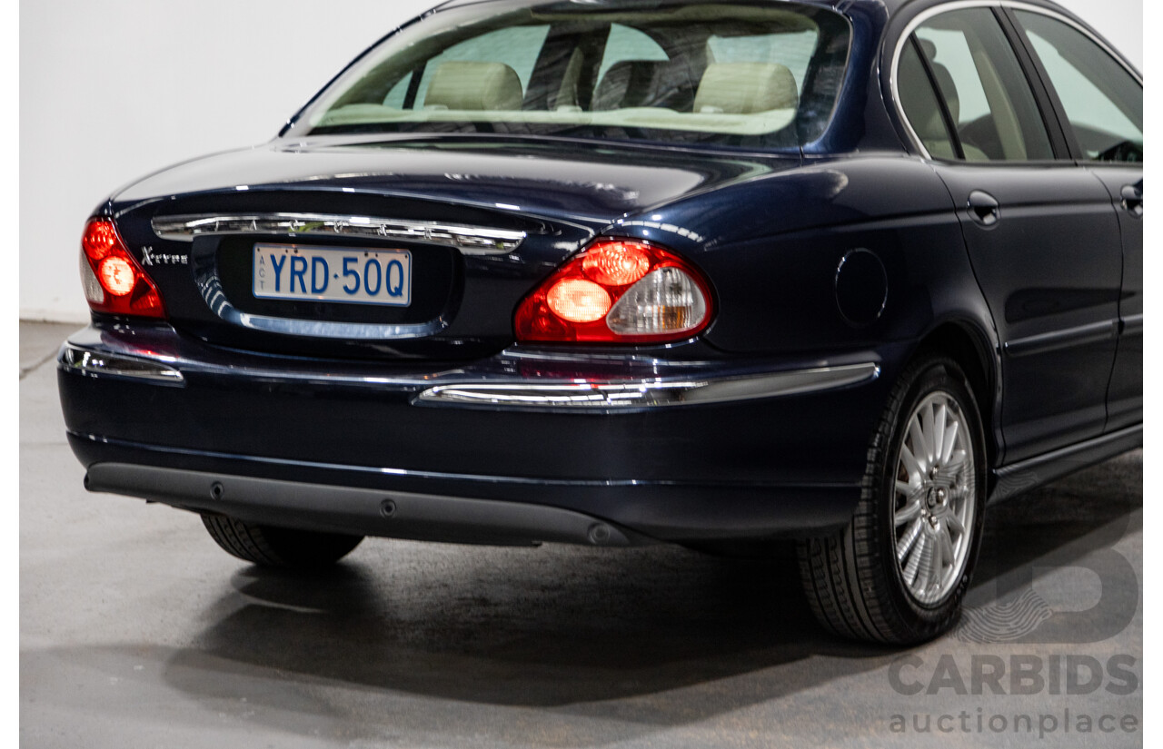 10/2006 Jaguar X Type 2.1 V6 LE MY06 4d Sedan Indigo Blue Metallic V6 2.1L