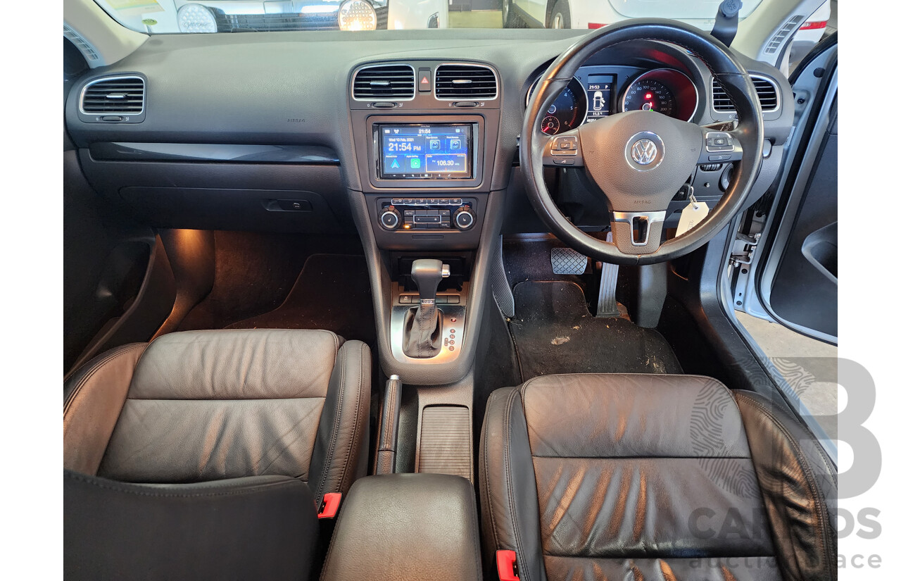 08/2010 Volkswagen Golf 103 TDI COMFORTLINE FWD 1K MY10 4D Wagon Silver 2.0L