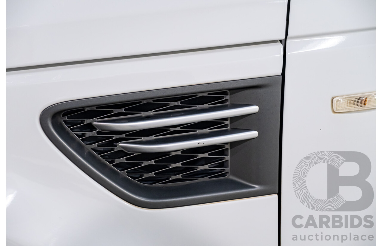 4/2011 Range Rover Range Rover Sport 3.0 TDV6 (4x4) MY11 4d Wagon Fuji White Turbo Diesel V6 3.0L