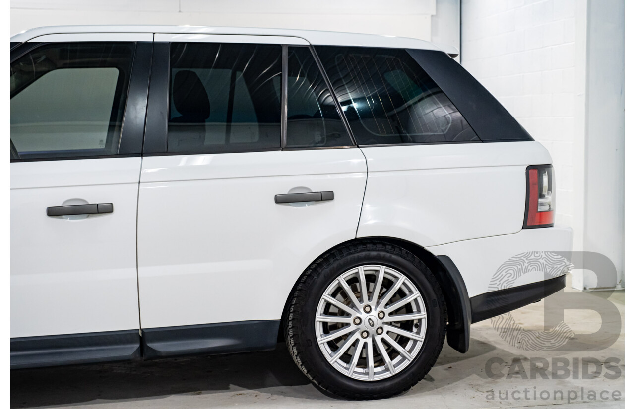 4/2011 Range Rover Range Rover Sport 3.0 TDV6 (4x4) MY11 4d Wagon Fuji White Turbo Diesel V6 3.0L