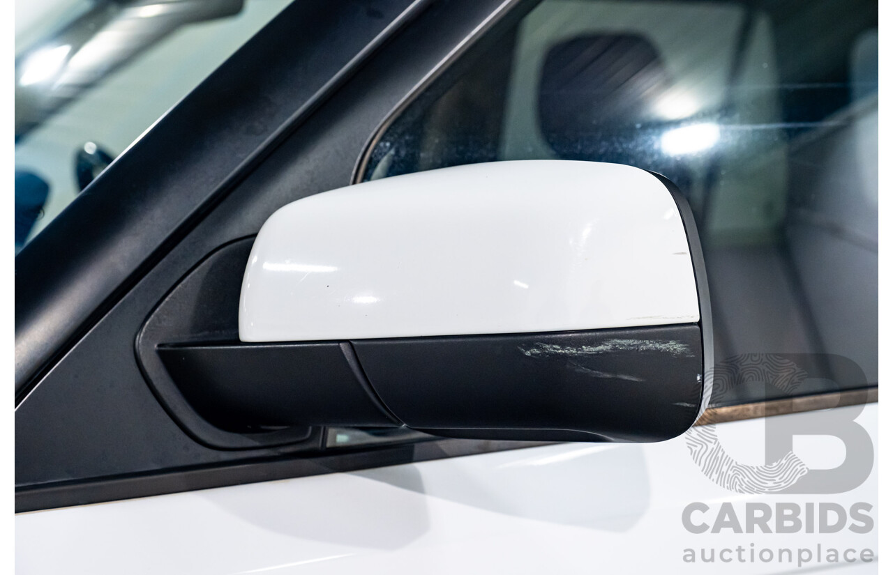 4/2011 Range Rover Range Rover Sport 3.0 TDV6 (4x4) MY11 4d Wagon Fuji White Turbo Diesel V6 3.0L