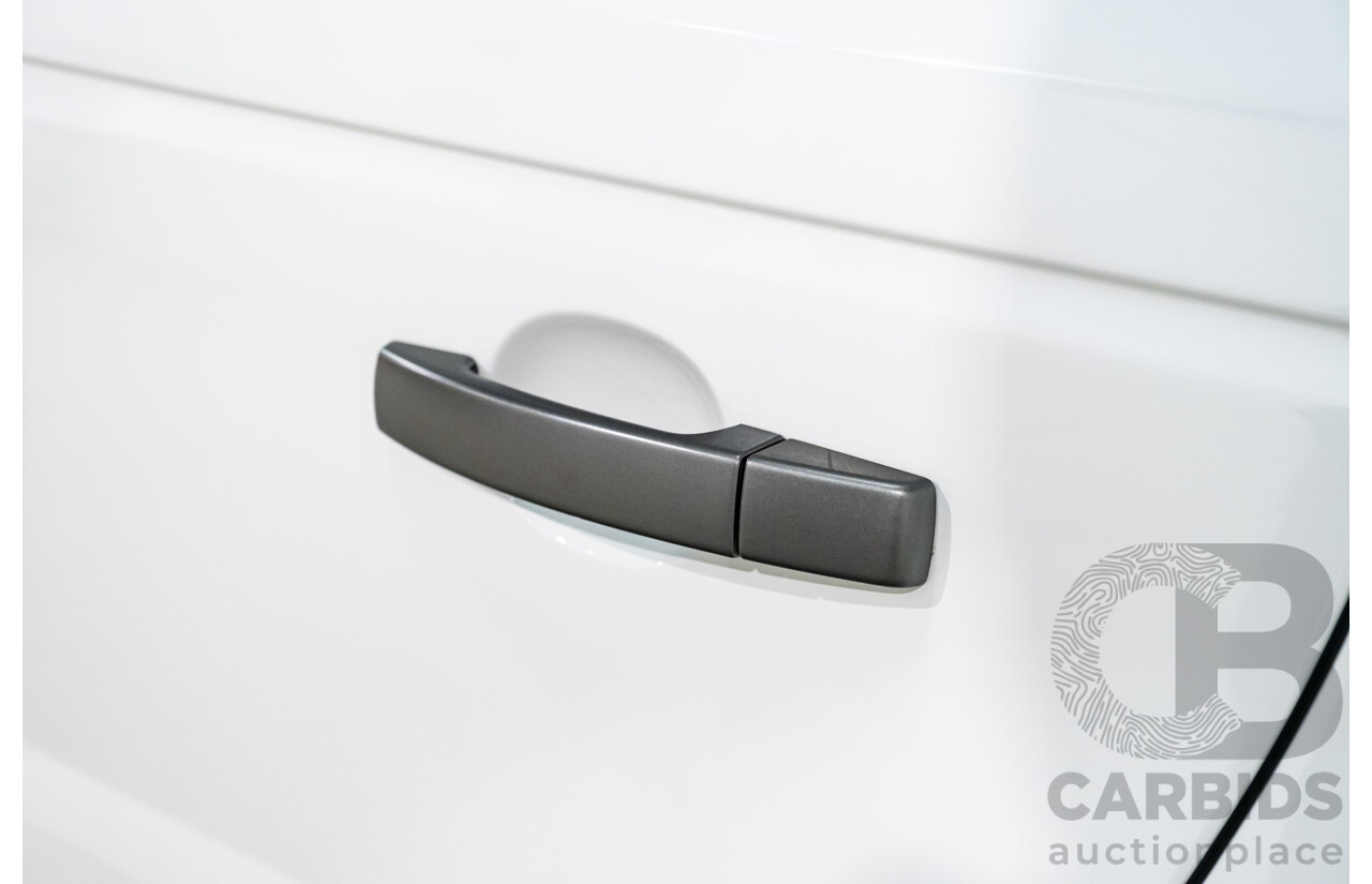 4/2011 Range Rover Range Rover Sport 3.0 TDV6 (4x4) MY11 4d Wagon Fuji White Turbo Diesel V6 3.0L