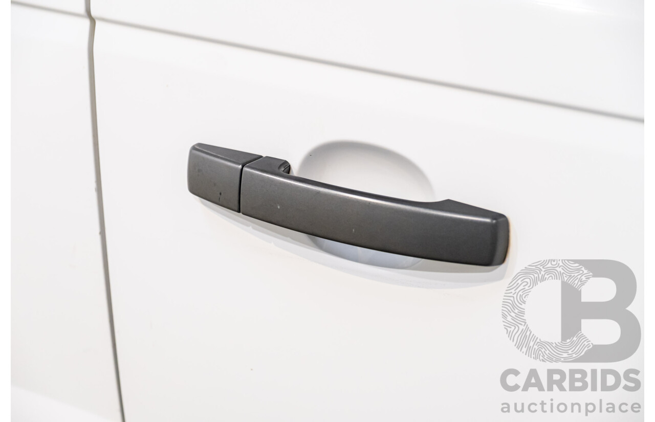 4/2011 Range Rover Range Rover Sport 3.0 TDV6 (4x4) MY11 4d Wagon Fuji White Turbo Diesel V6 3.0L