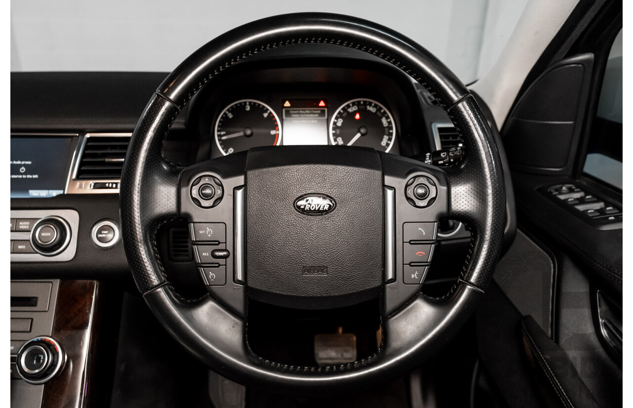 4/2011 Range Rover Range Rover Sport 3.0 TDV6 (4x4) MY11 4d Wagon Fuji White Turbo Diesel V6 3.0L