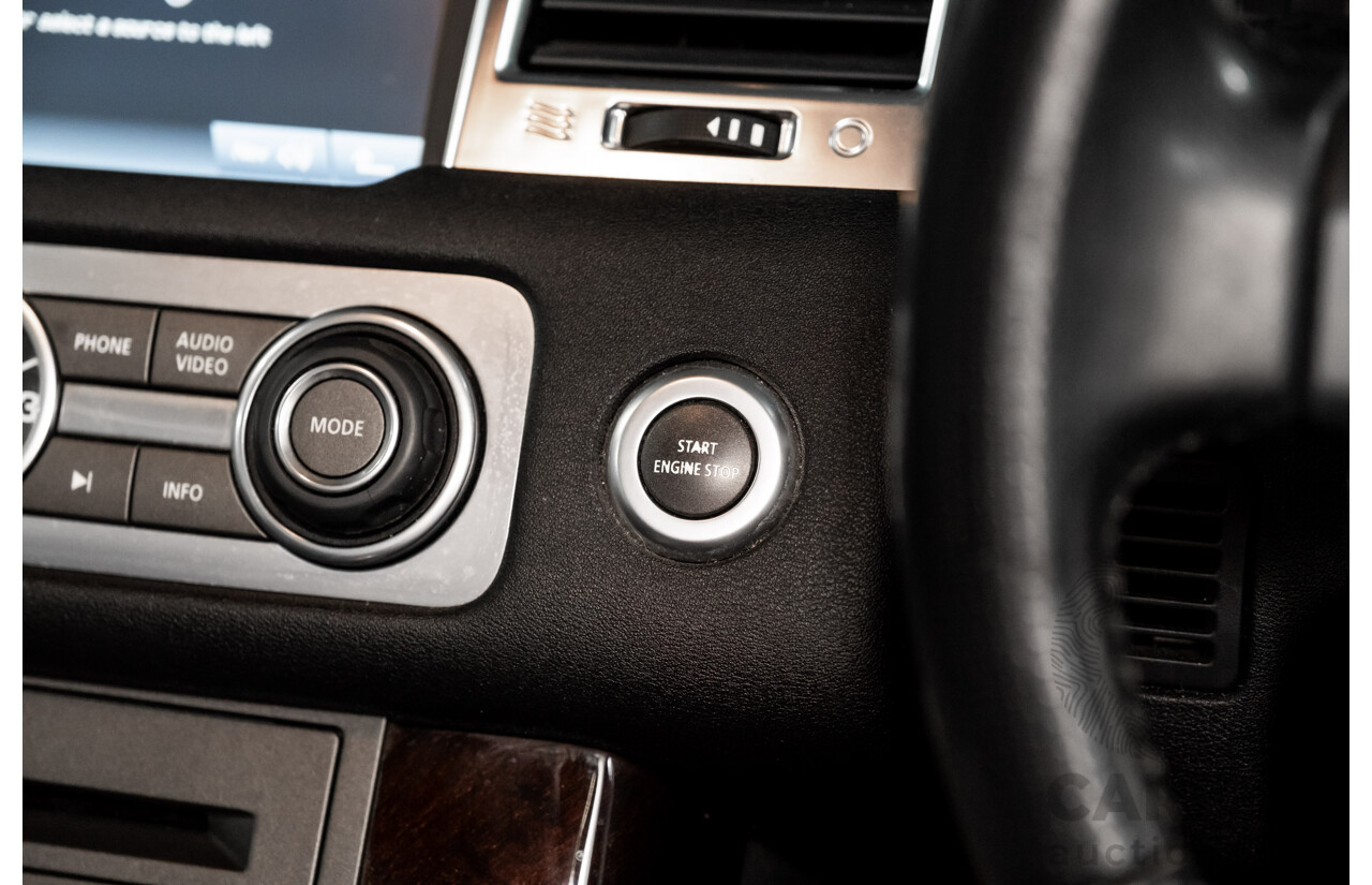 4/2011 Range Rover Range Rover Sport 3.0 TDV6 (4x4) MY11 4d Wagon Fuji White Turbo Diesel V6 3.0L