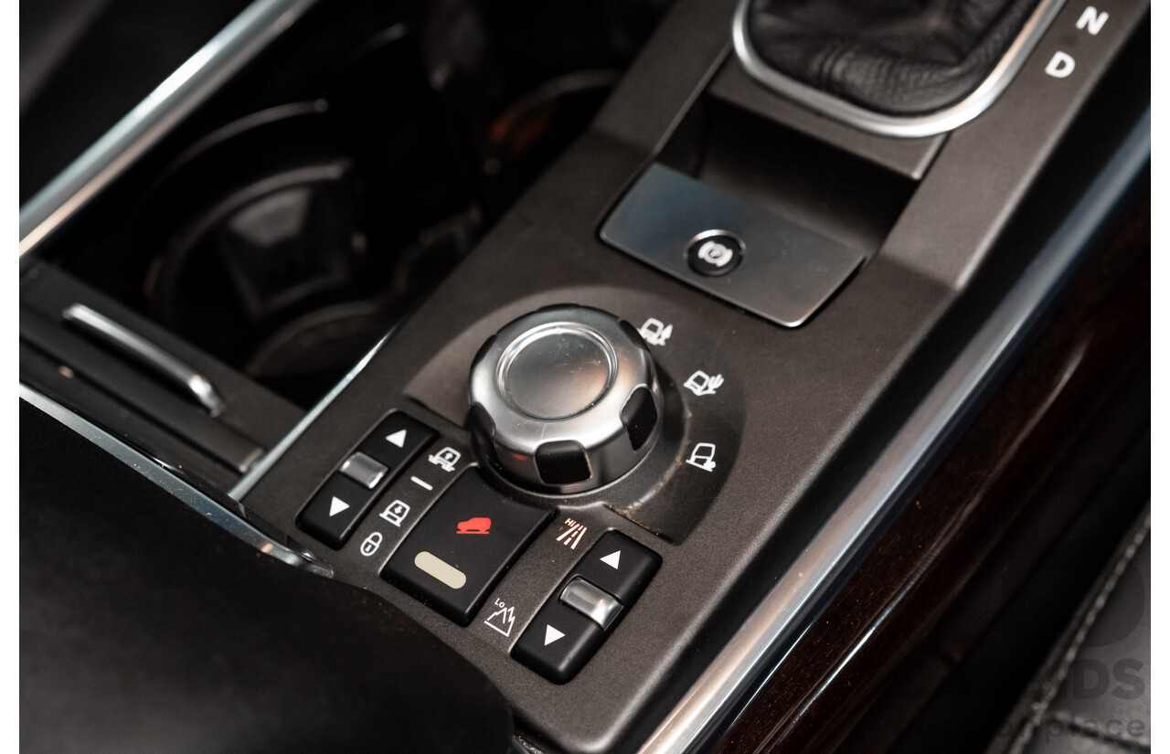 4/2011 Range Rover Range Rover Sport 3.0 TDV6 (4x4) MY11 4d Wagon Fuji White Turbo Diesel V6 3.0L