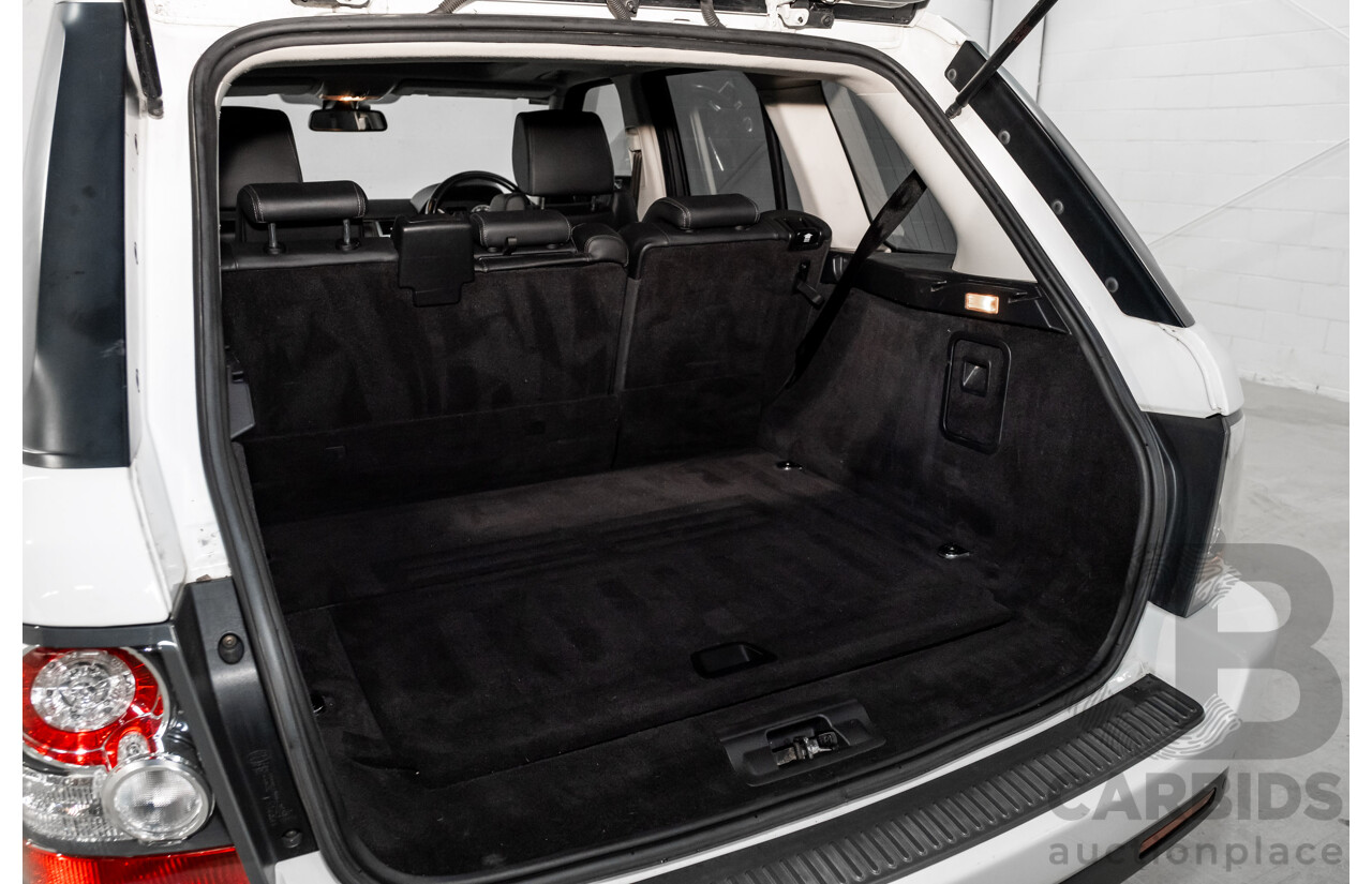 4/2011 Range Rover Range Rover Sport 3.0 TDV6 (4x4) MY11 4d Wagon Fuji White Turbo Diesel V6 3.0L