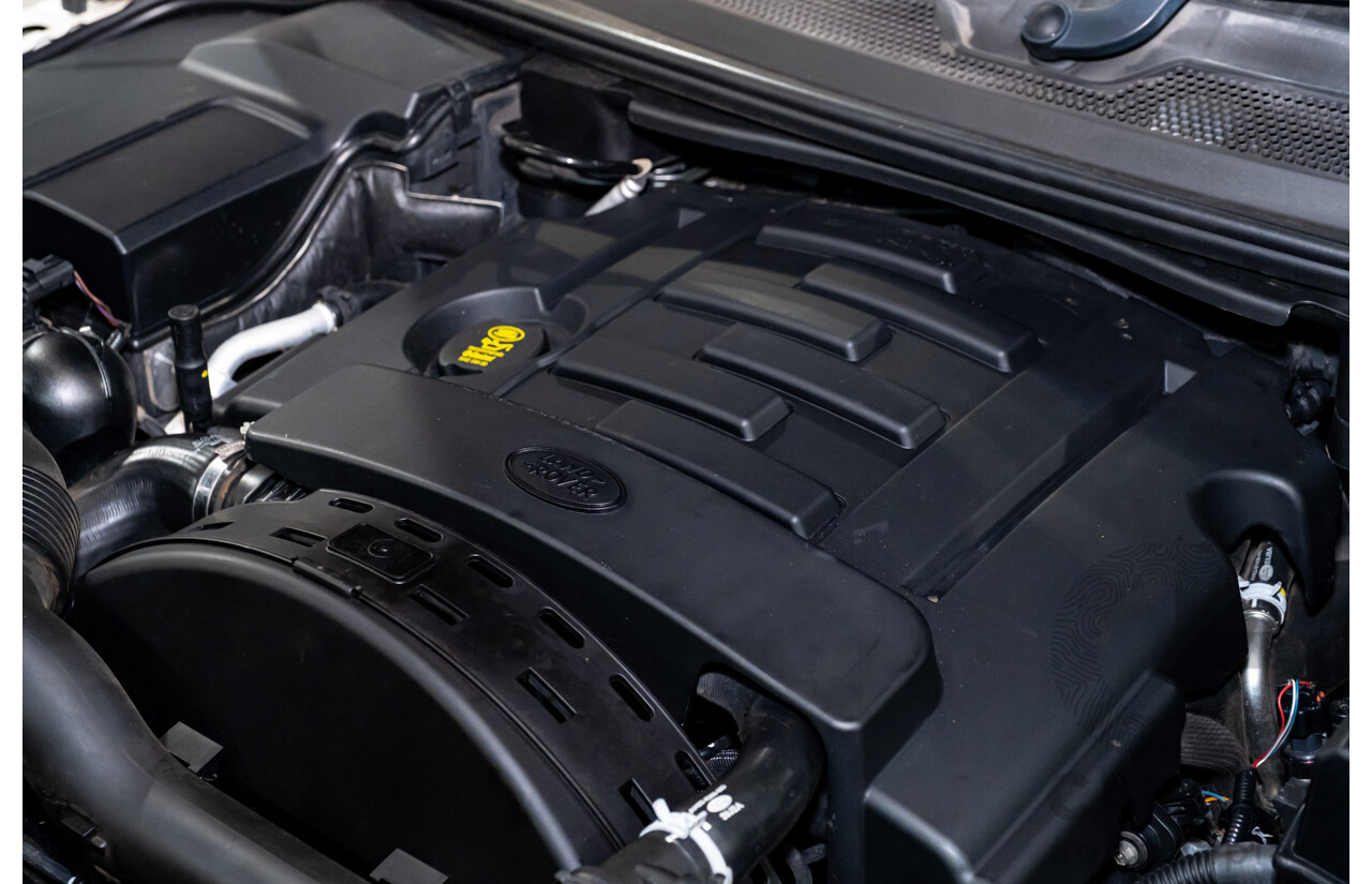 4/2011 Range Rover Range Rover Sport 3.0 TDV6 (4x4) MY11 4d Wagon Fuji White Turbo Diesel V6 3.0L