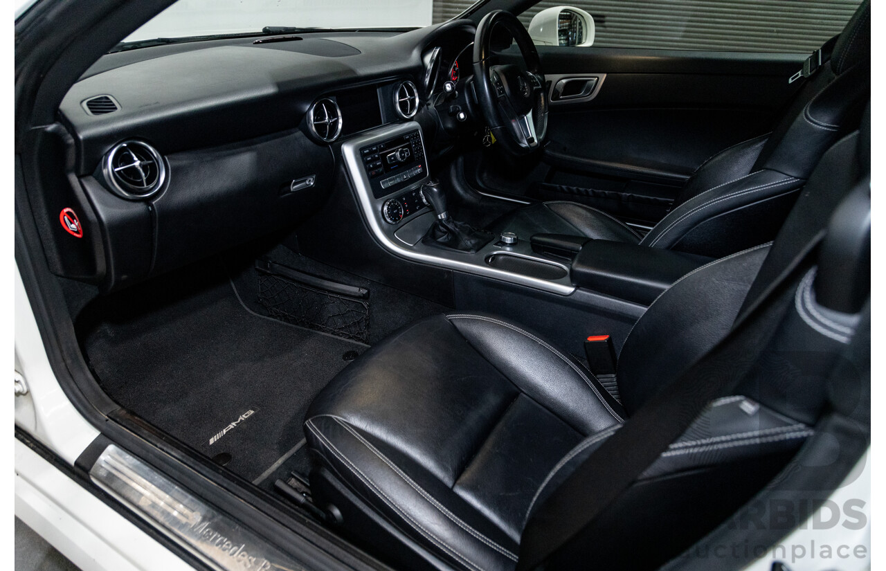 3/2013 Mercedes Benz SLK 250 AMG Package R172 MY13 2d Convertible Calcite White Turbo 1.8L