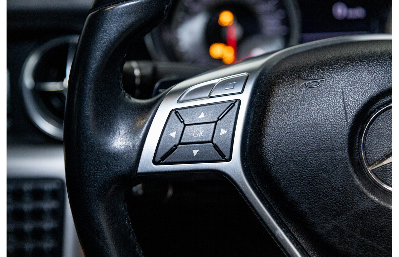 3/2013 Mercedes Benz SLK 250 AMG Package R172 MY13 2d Convertible Calcite White Turbo 1.8L