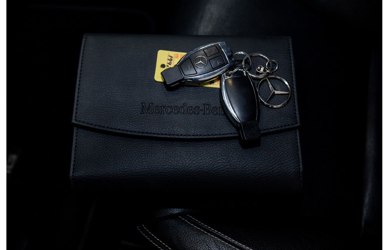 3/2013 Mercedes Benz SLK 250 AMG Package R172 MY13 2d Convertible Calcite White Turbo 1.8L